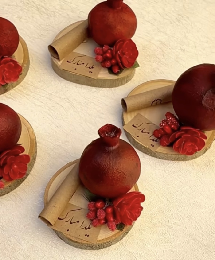 انارخشک و چوب وفال گیفت شب یلدا